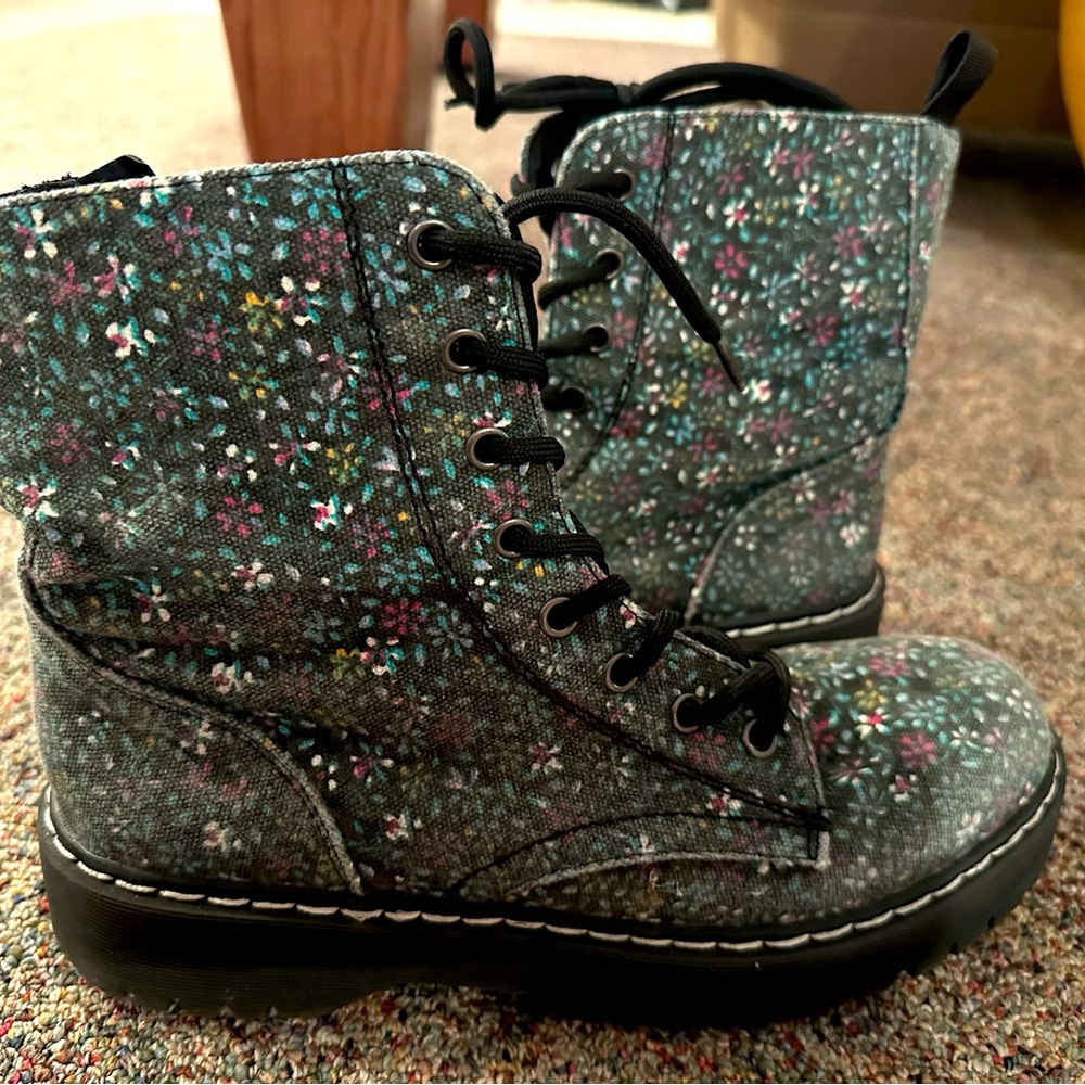 Lightly worn flower boots